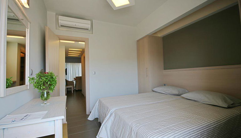 Palm Beach Hotel Apartments